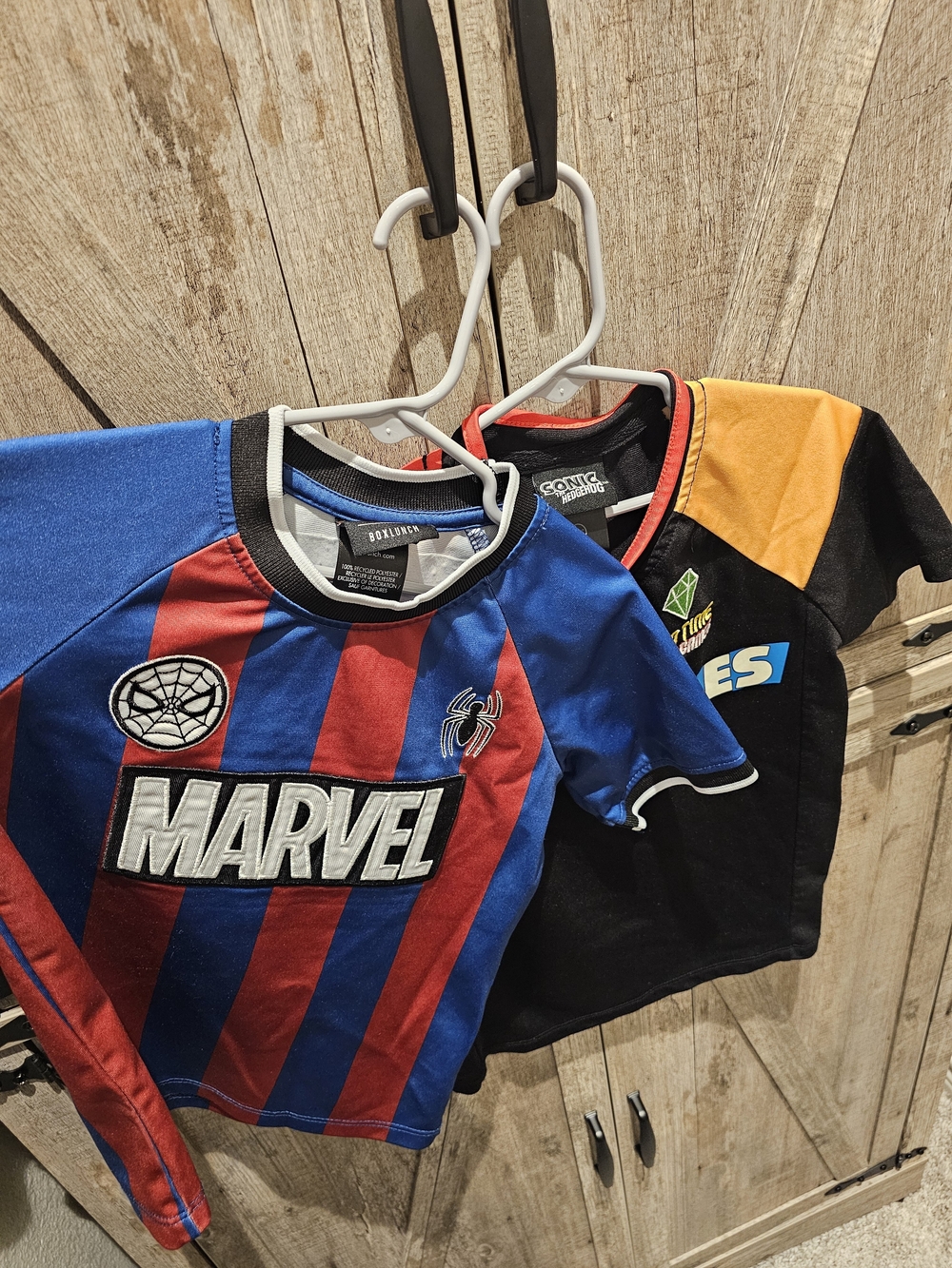 Boys Athletic Jersey Bundle - BoxLunch Spider-Man 5T & Sonic Knuckles Youth XS